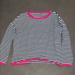 Trendy Black and White Long Sleeve Striped Shirt with Hot Pink Trim